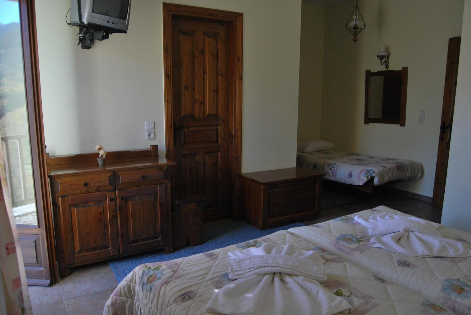 Rizoma Guesthouse Mikro Chorio  Екстер'єр фото